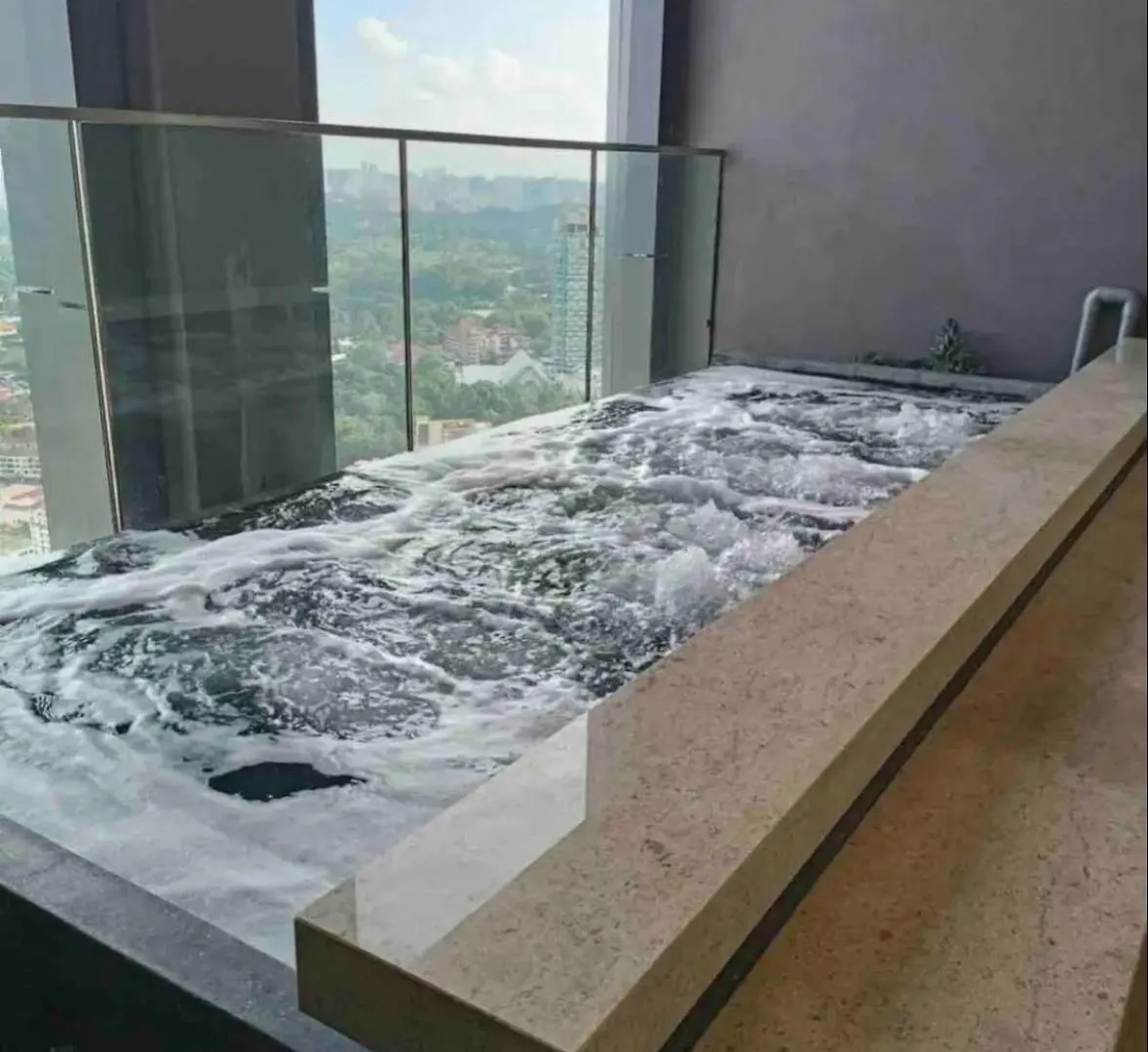 Best 4-5Pax Kl Amazing View Skypool Bukit Bintang Kuala Lumpur